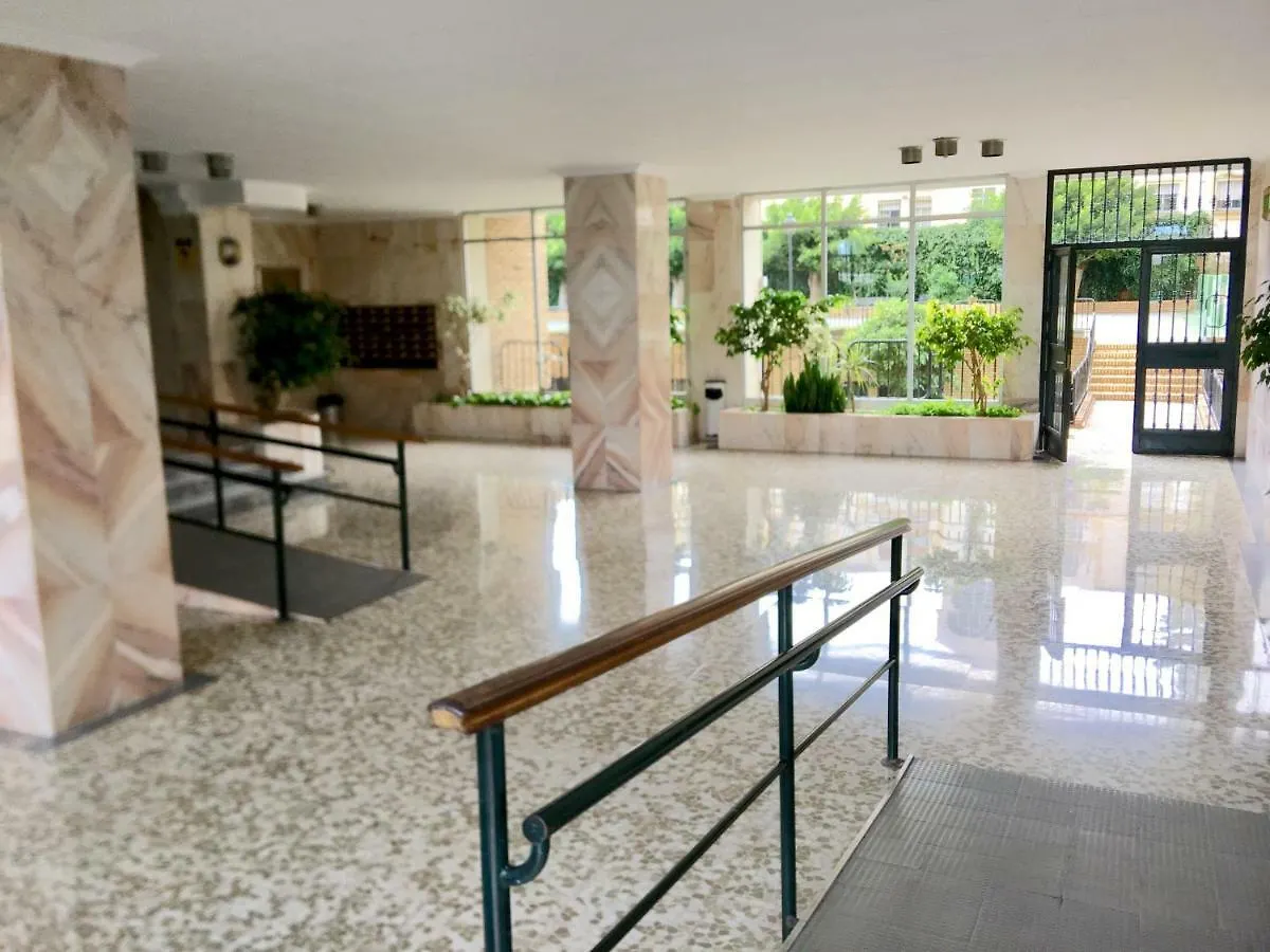 Stunning Spacious City Apartment With Free Parking Malaga Spain