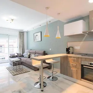 Supreme City Centre & Parking Apartment